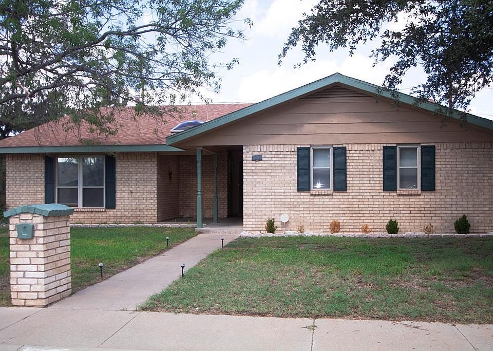 1st image of 1647 Doe Ln