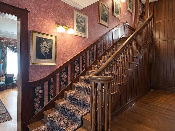 12th image of this home