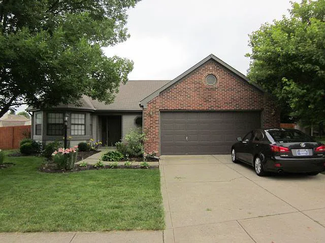 12644 Pine Grove Ct photo 1
