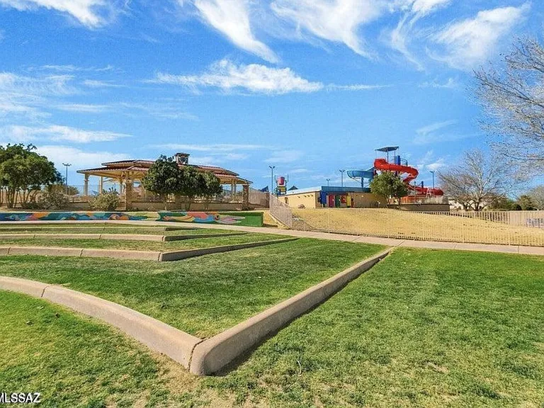 150 W Paseo Celestial — Photo 25