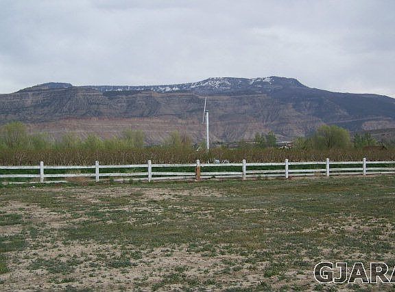 2nd image of 706 Mount Lincoln St