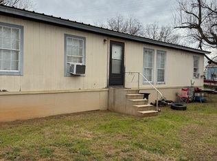 801 Pat & Hermans #20, Graford, TX 76449