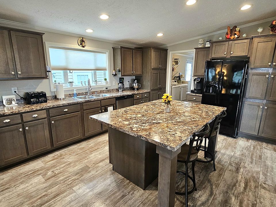 Clayton 268I Whispering Pines Plan, Whispering Pines, Somerset, PA