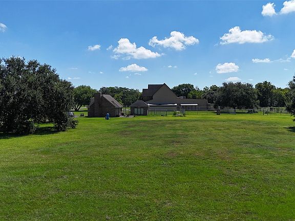 5th image of 3745 Clayhead Rd