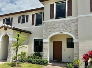 10049 SW 228th Ter, Miami, FL 33190