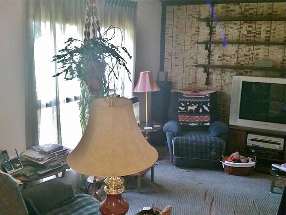4th image of 478-165 Lake Forest Dr