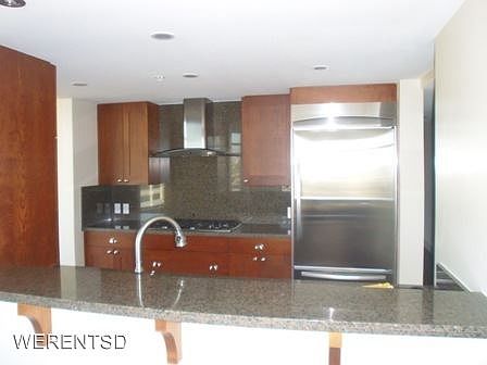 2nd image of 700 W East St Unit 3903