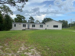 18250 Drayton St, Spring Hill, FL 34610