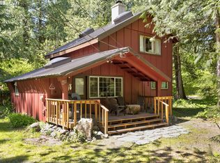 25011 E Hofeldt Dr, Rhododendron, OR 97049