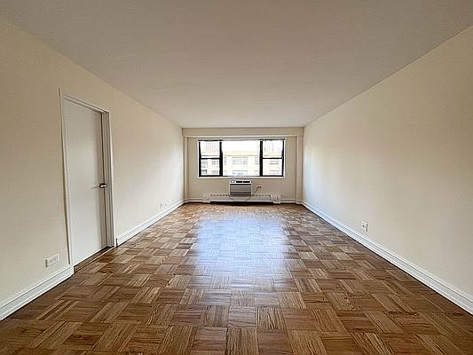 1st image of 420 E 79th St APT 15C