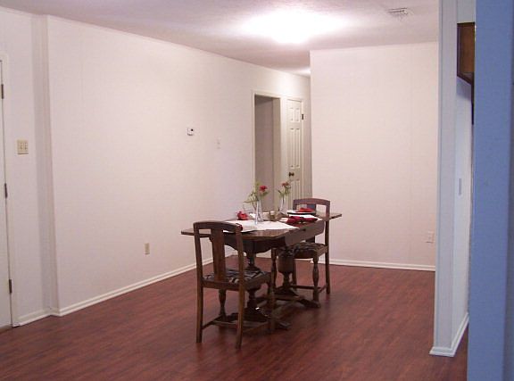 5th image of 307 S Pasadena Dr