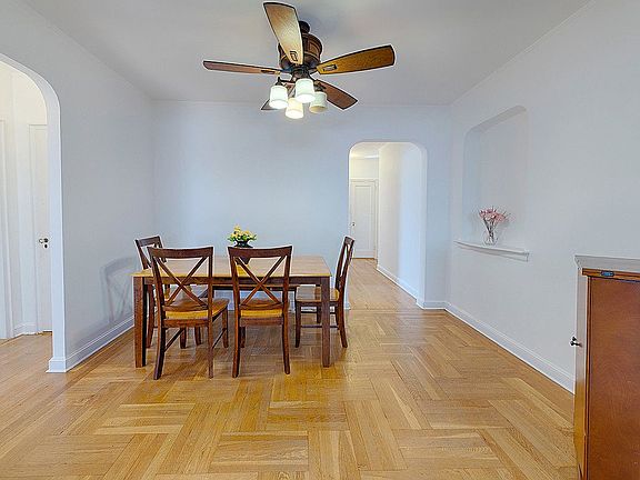 5th image of 3015 Riverdale Ave APT 5J