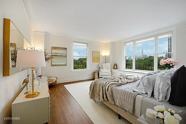 Sold by Corcoran | media 4