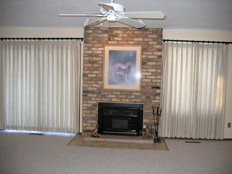 1215 Archer Ln N #1215 — Photo 5