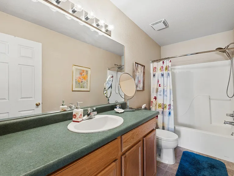 951 Euclid Ave #1 — Photo 25
