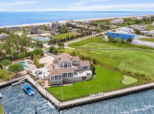 25 Dune Rd, Quogue, NY 11959