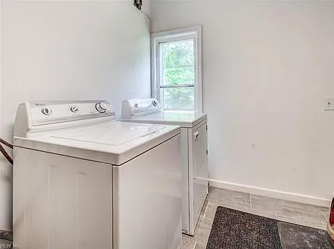 1220 Richmond Cres — Photo 22