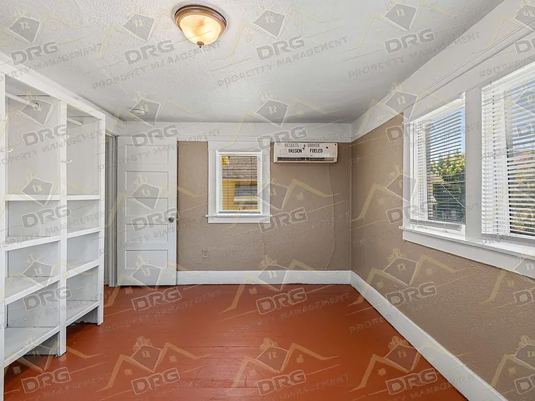 120 Johnson St — Photo 21