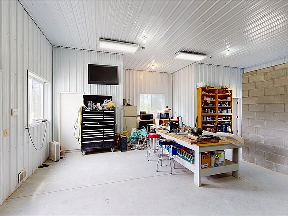 4th image of 3791 Stickfort Rd