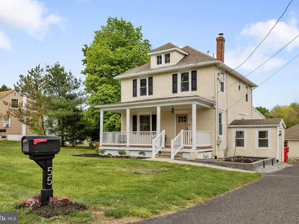 55 E Mount Kirk Ave, Norristown, PA 19403