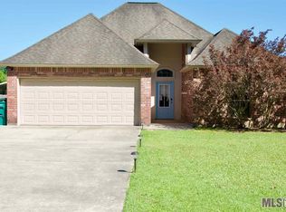 31204 Linder Rd, Denham Springs, LA 70726
