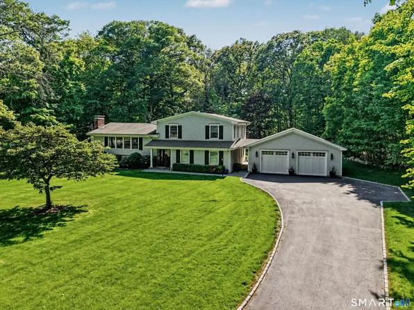 116 Woodbrook Drive, Stamford, CT 06907