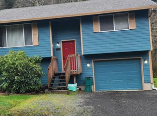 339 S Neptune St, Rockaway Beach, OR