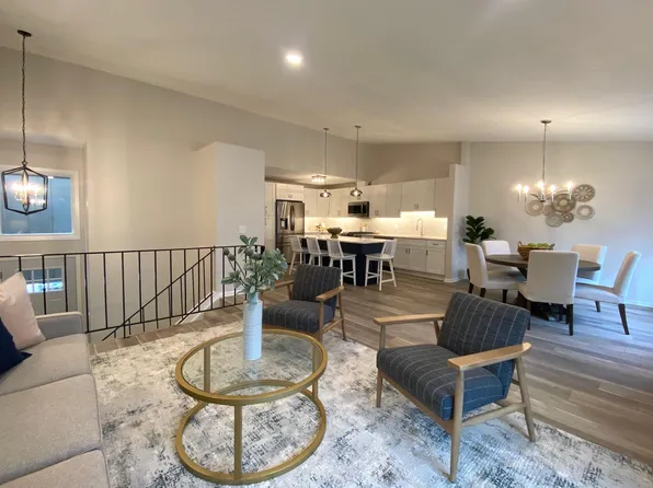 6340 Falcon Ct, Edina, MN 55436