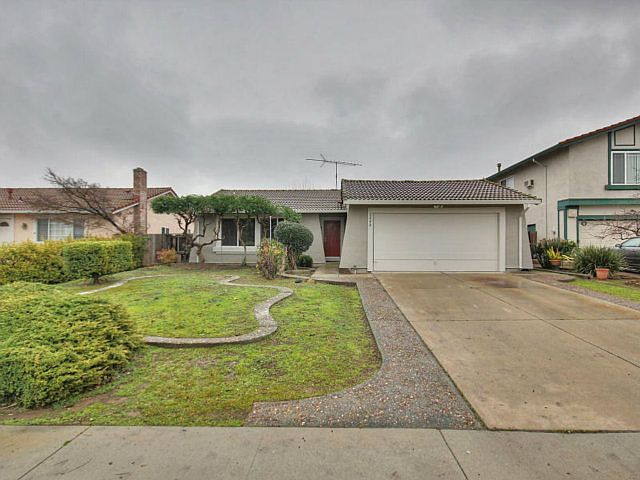1st image of 3240 Dundonald Ct
