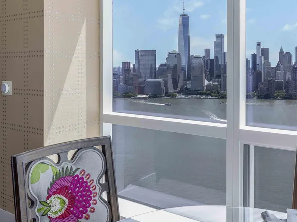 77 Hudson Street image 11 of 35