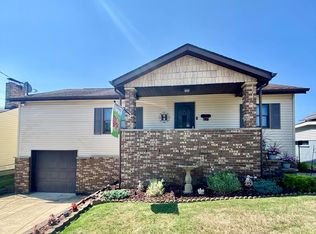 722 Diotti St, Windsor Heights, WV 26075