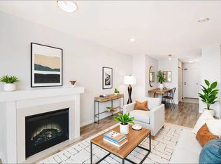 1178 Heffley Cres #906, Coquitlam, BC V3B 0A7