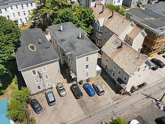2nd image of 217 Spruce Street
