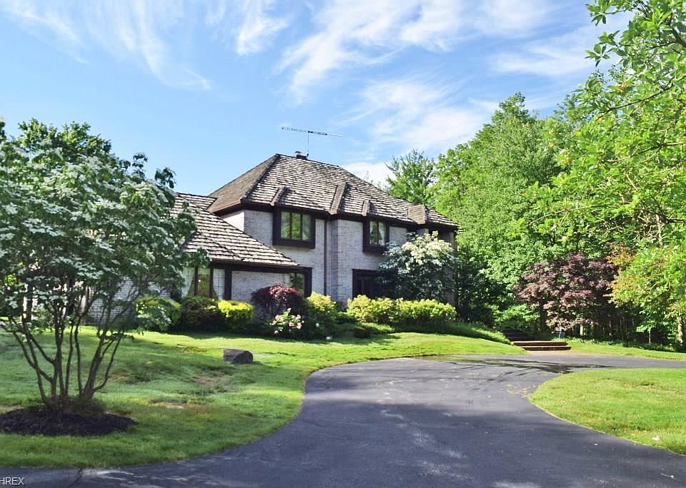 1st image of 7870 Fox Hill Dr E