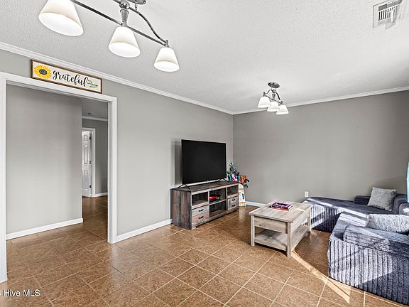 4th image of 124 Hc Powers Road