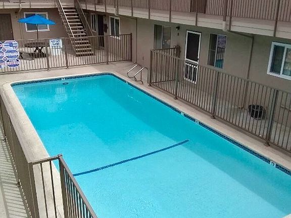 4th image of 240 N 2nd St APT 26