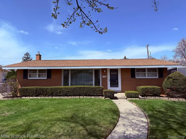 1536 W Thirteen Mile Rd, Madison Heights, MI 48071