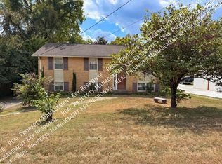 6010 Lopez Ln, Hermitage, TN 37076
