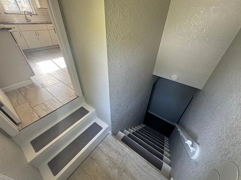 306 Overhill Pl — Photo 12