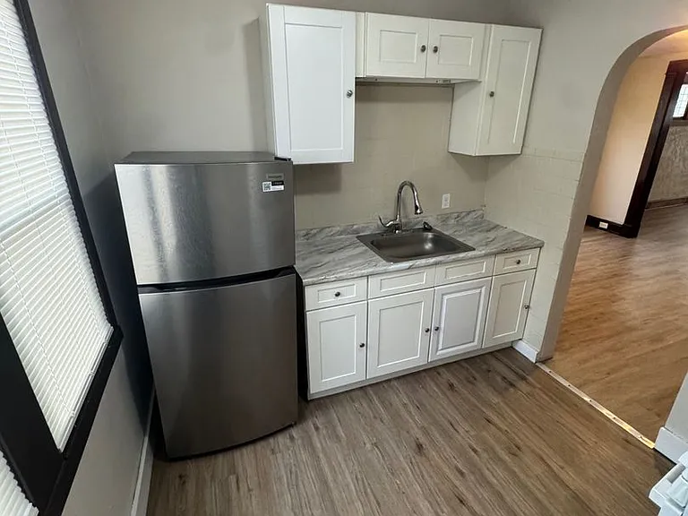 3245 W 99 ST — Photo 13