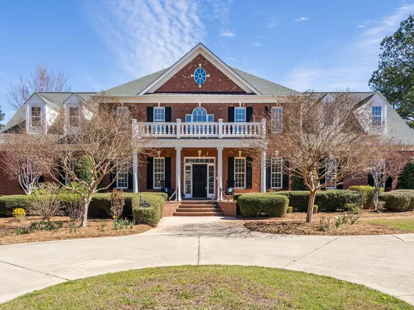 1609 Holland Rd, Fuquay Varina, NC 27526