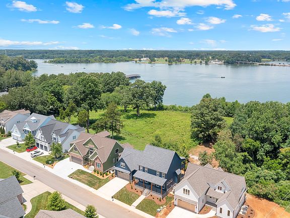 3rd image of 267 Hammock Dr Lot 253