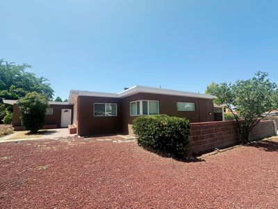 4518 Mountain Rd NE, Albuquerque, NM, 87110