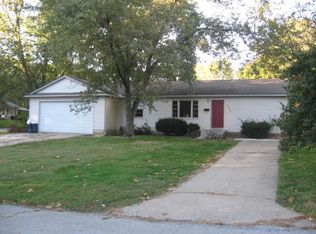 10900 E 82nd St, Raytown, MO 64138