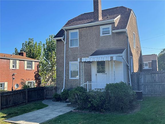 3rd image of 929 Athalia Ave