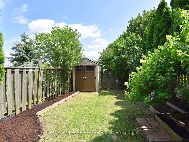 519 Southridge Dr — Photo 46