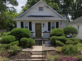 420 Hunter St, Fredericksburg, VA 22401