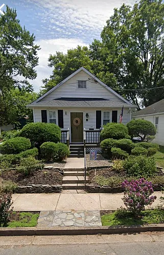 420 Hunter St Photo 1