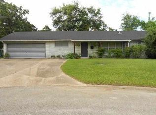 204 Dogwood St, Silsbee, TX 77656