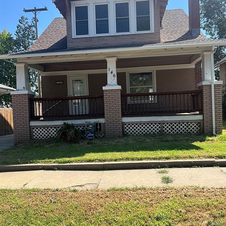 1st image of 146 N 11th St